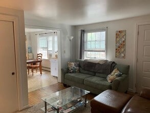 172 Charles St in Cambridge, MA - Building Photo - Building Photo