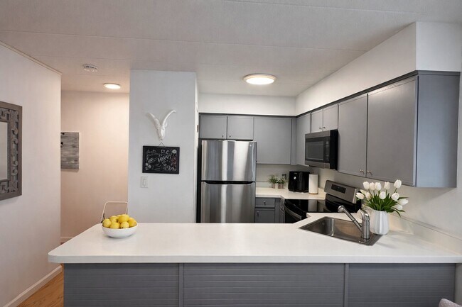 5 Linden St in Hackensack, NJ - Building Photo - Building Photo