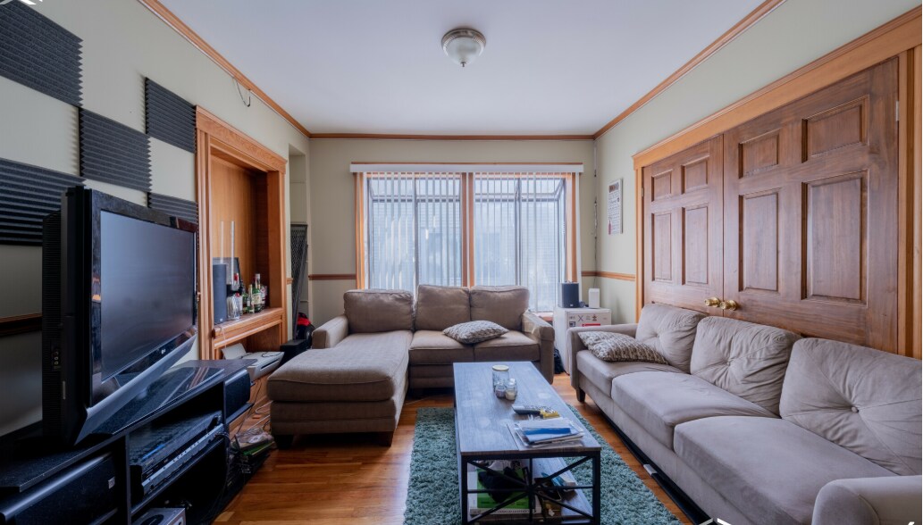 114 Elm St, Unit 2 in Cambridge, MA - Building Photo