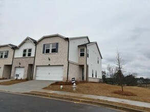 4275 Holland Grv Rd in Lawrenceville, GA - Building Photo - Building Photo