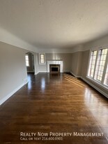 3614 Lynnfield Rd, Unit UP in Shaker Heights, OH - Building Photo