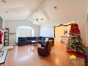 149 Steeplechase Dr in Crestview, FL - Foto de edificio - Building Photo