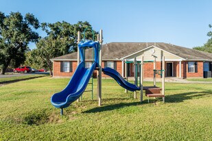 Windmill Run in Sweeny, TX - Building Photo