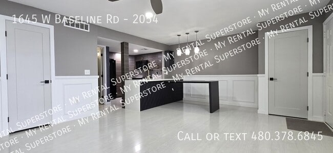 1645 W Baseline Rd in Mesa, AZ - Building Photo - Building Photo