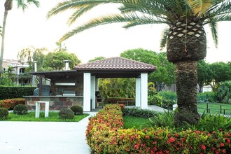 6598 NW 113th Pl in Doral, FL - Building Photo - Building Photo