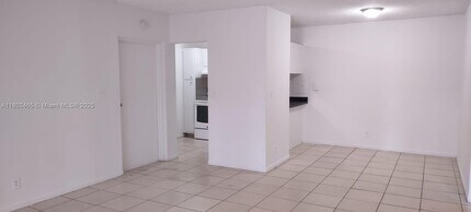 4009 N University Dr in Sunrise, FL - Building Photo - Building Photo