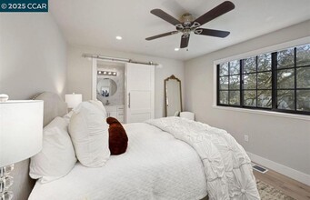 3075 Stonegate Dr in Alamo, CA - Building Photo - Building Photo