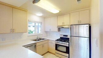 207 Kent Ave in Kentfield, CA - Building Photo