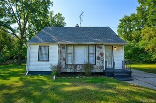 1034 E Bundy Ave in Flint, MI - Building Photo