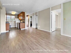 99-070 Kauhale St in Aiea, HI - Building Photo