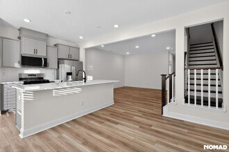 818 Kensley Grv Ln in Fuquay Varina, NC - Building Photo - Building Photo