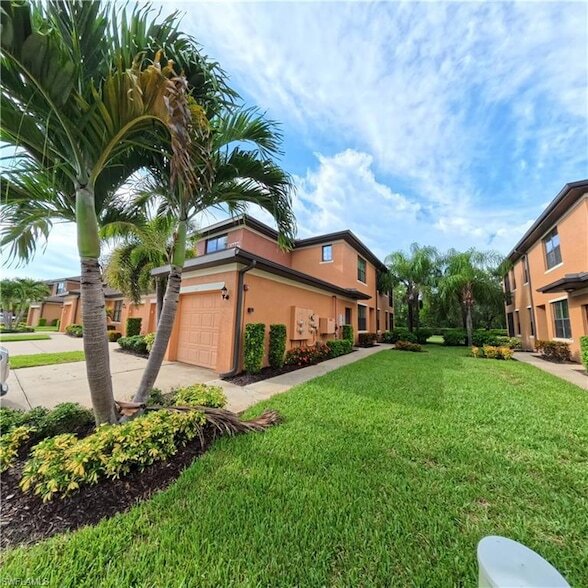 3772 Pino Vista Way, Unit 4 in Estero, FL - Building Photo