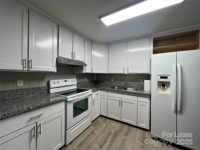 4723 Linden St in Columbia, SC - Building Photo - Building Photo