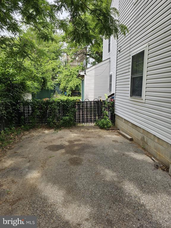 1400 N Bouvier St in Philadelphia, PA - Building Photo - Building Photo