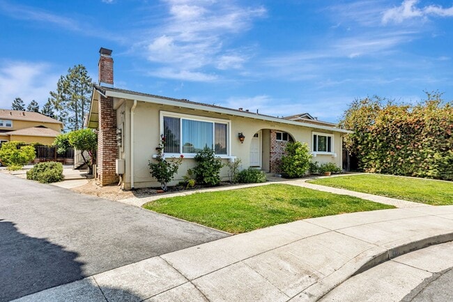 1243 Valerian Ct in Sunnyvale, CA - Building Photo - Building Photo