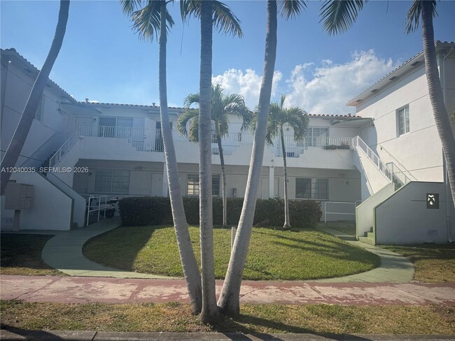 property at 7130 Rue Versailles Dr