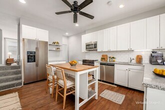 241 Miller Ave in Columbus, OH - Building Photo - Building Photo