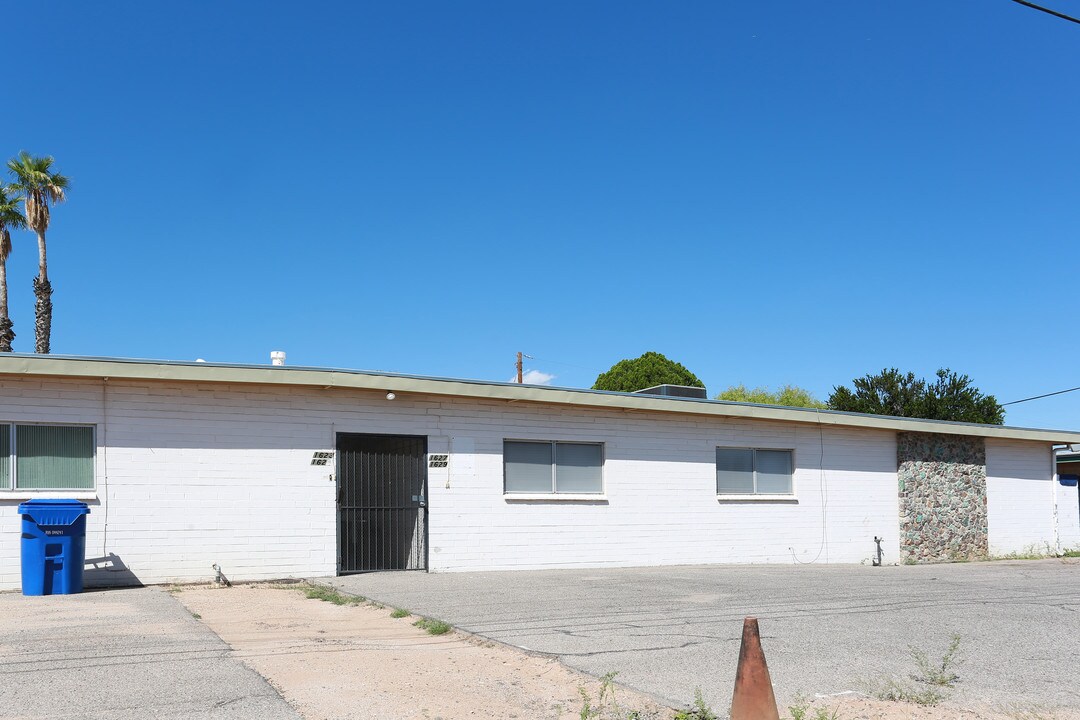 1623-1641 N Santa Rosa Ave in Tucson, AZ - Building Photo