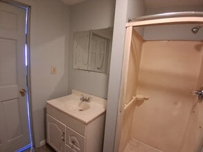 903 Jewell St in Danville, IL - Building Photo - Building Photo