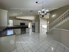 15475 SW 146th Terrace in Miami, FL - Foto de edificio - Building Photo