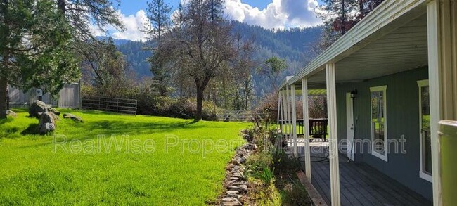 property at 13222 OR-238