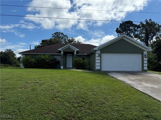 property at 175 Oxbow Beckley Ave