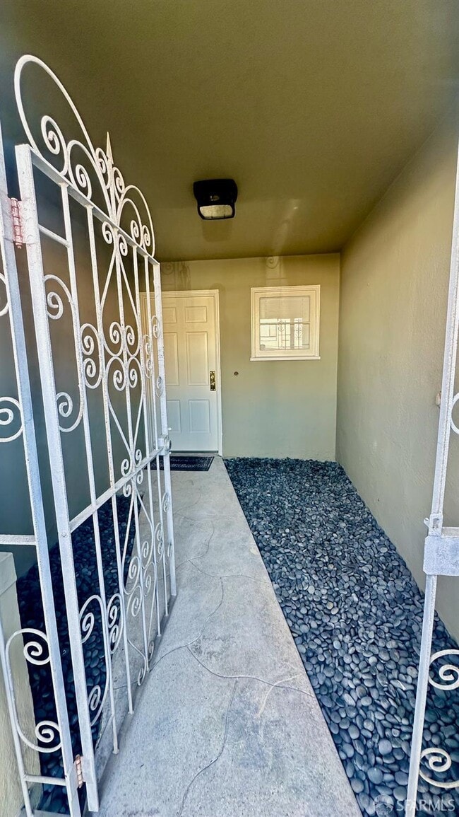 2322 39th Ave in San Francisco, CA - Building Photo - Building Photo