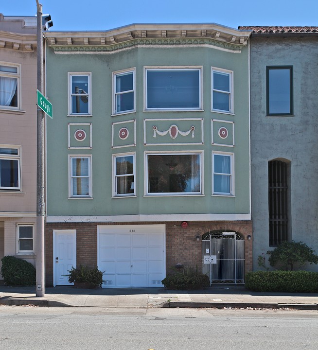 1335 Bay St in San Francisco, CA - Building Photo