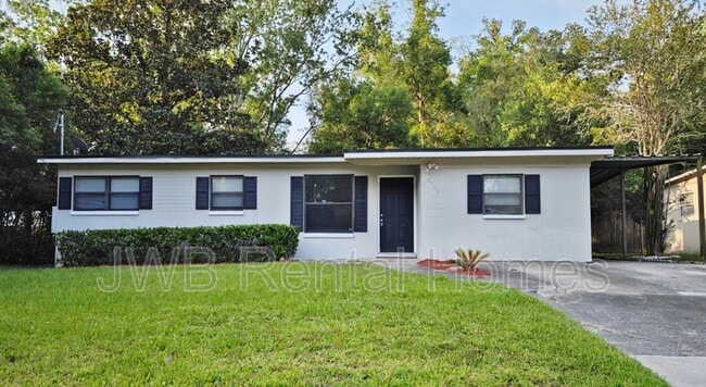 8120 Joffre Dr in Jacksonville, FL - Building Photo - Building Photo
