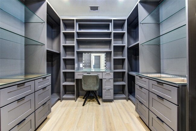 3223 Cripple Creek Dr