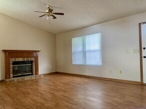 7248 Stonefall Ct in Reynoldsburg, OH - Building Photo - Building Photo