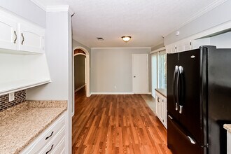4000 Sandra Ln in Benton, AR - Building Photo - Building Photo