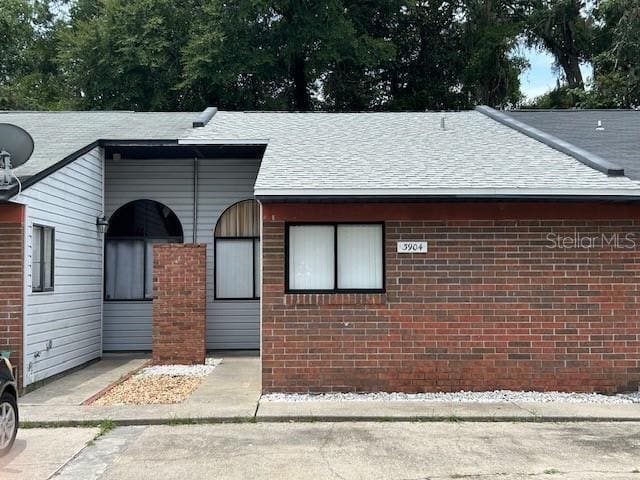 property at 3904 SW 30th Terrace