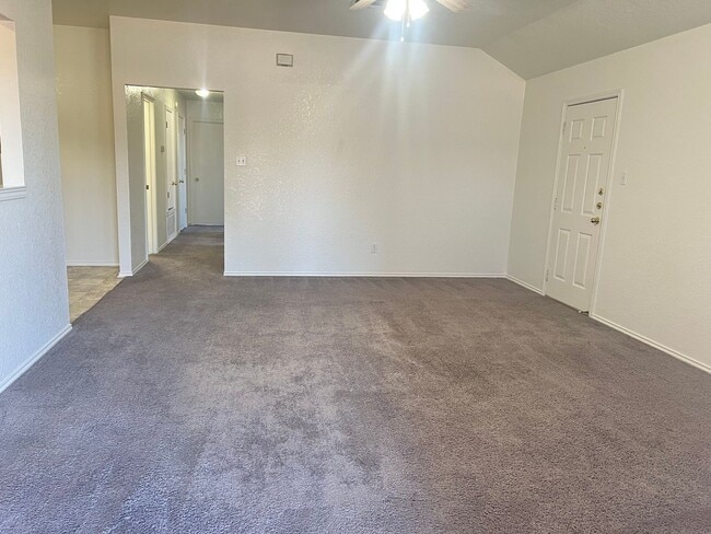 2700 Edgefield St in Killeen, TX - Building Photo - Building Photo