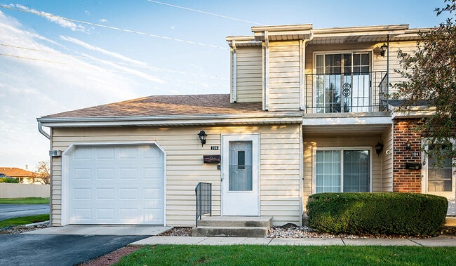 property at 6920 Mariner Dr