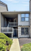2705 Greystone Dr in Columbus, OH - Building Photo