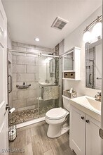 4230 Ute Ct in Estero, FL - Foto de edificio - Building Photo