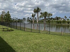 13069 Feathering Wy in Palm Beach Gardens, FL - Building Photo - Building Photo