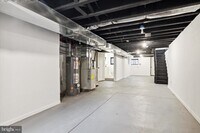 5531 Whitby Ave photo'