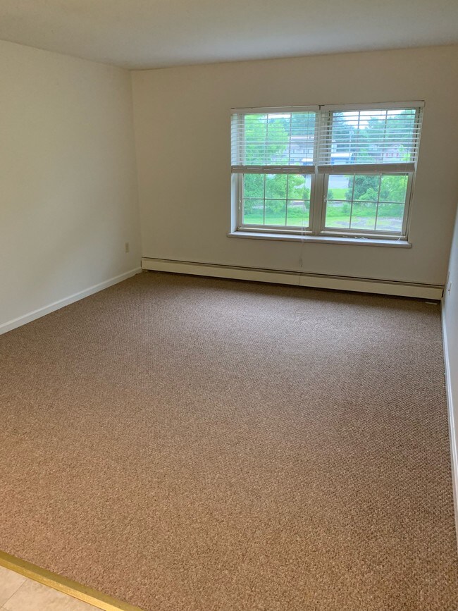 124 Port Watson St Apartments and Nearby Cortland Apartments For Rent