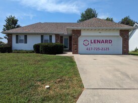 2861 Grant Ave in Bolivar, MO - Building Photo