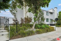 1429 26th St in Santa Monica, CA - Foto de edificio - Building Photo