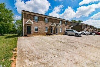 821 Oak Arbor Ct in Clarksville, TN - Building Photo - Building Photo