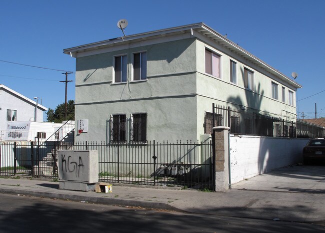 613 E 41st Pl in Los Angeles, CA - Building Photo - Building Photo