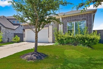302 Pure Parsley Path in Richmond, TX - Building Photo - Building Photo