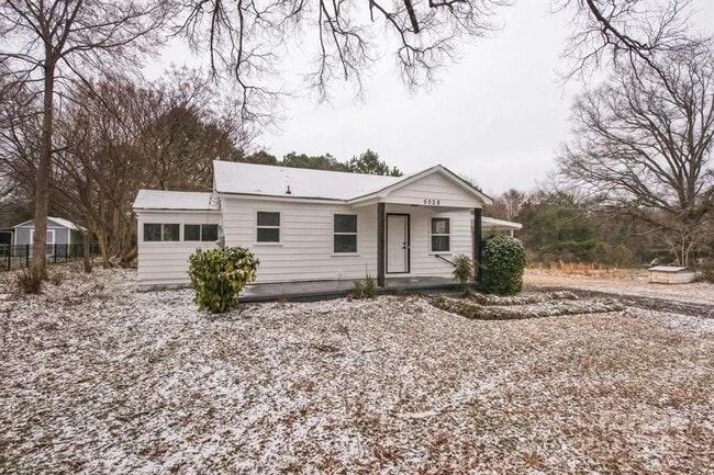 property at 5028 Wilgrove Mint Hill Rd
