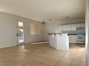 161 Lenape Heights Ave in Las Vegas, NV - Building Photo - Building Photo
