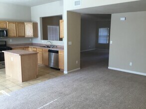 2020 Palenque Dr SE in Rio Rancho, NM - Building Photo - Building Photo