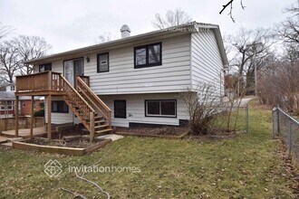 906 Cedar St in Willow Springs, IL - Building Photo - Building Photo