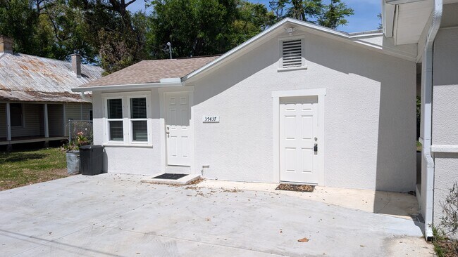 property at 37437 Magnolia Ave